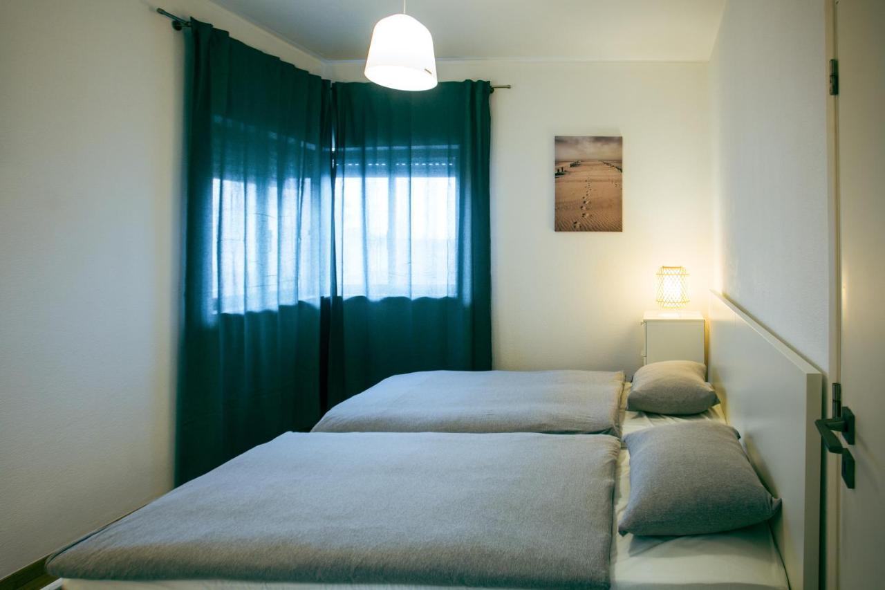 Enjoy View Apartment - Ocean, Surf, Beach, Eat & Work Atouguia Da Baleia Extérieur photo