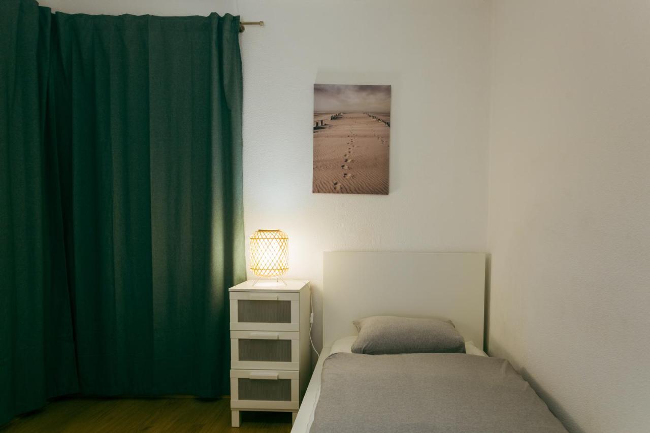 Enjoy View Apartment - Ocean, Surf, Beach, Eat & Work Atouguia Da Baleia Extérieur photo