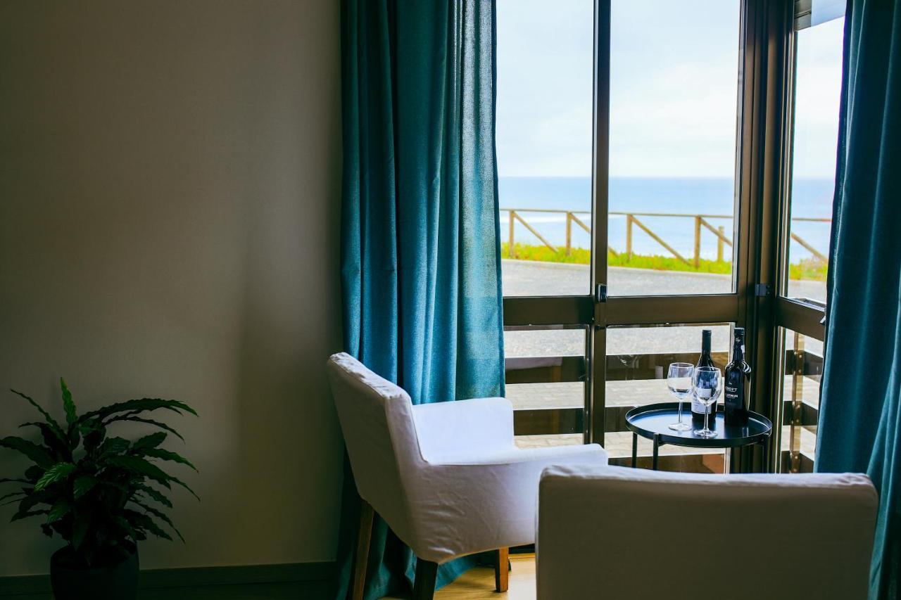 Enjoy View Apartment - Ocean, Surf, Beach, Eat & Work Atouguia Da Baleia Extérieur photo